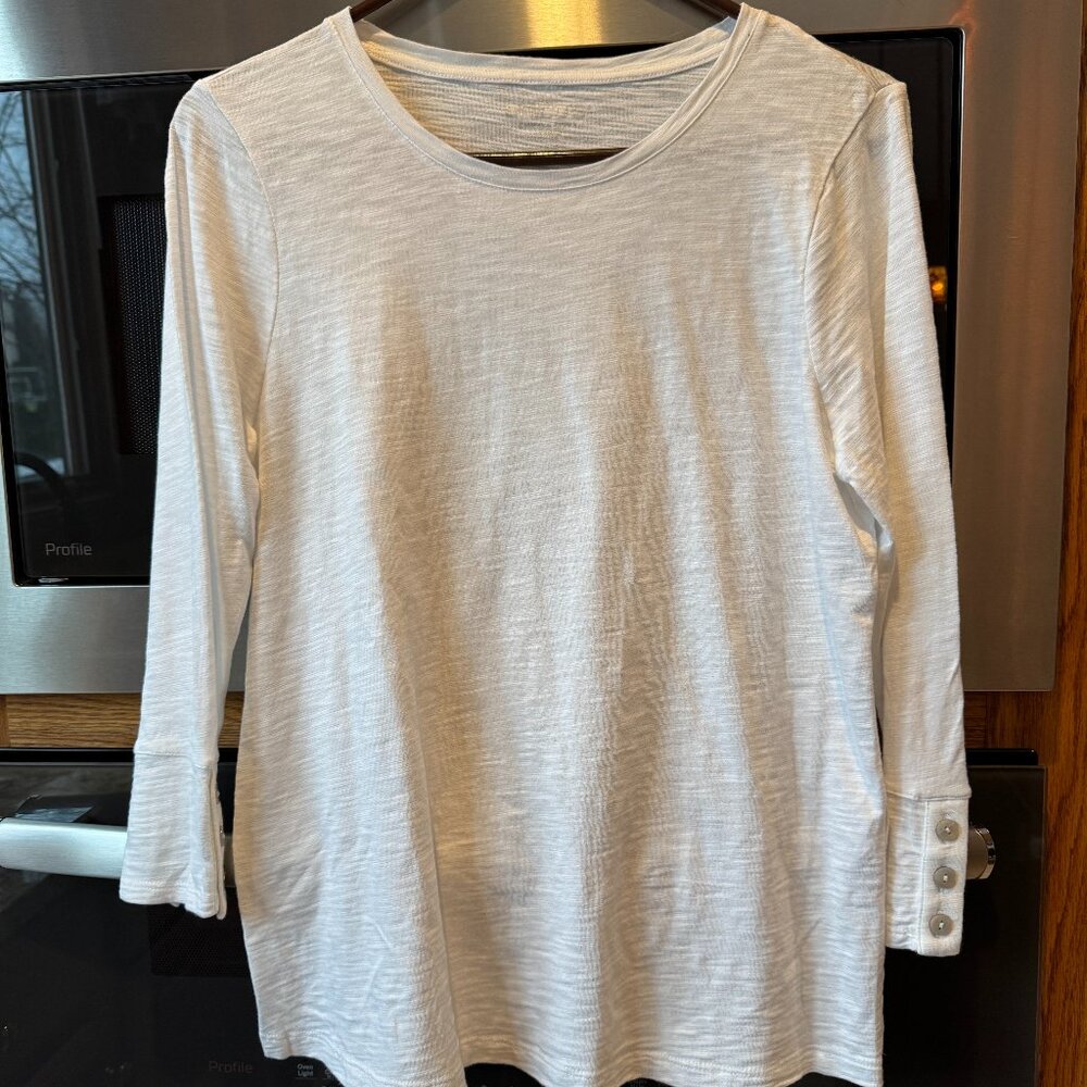 Chico's Pullover Long Sleeve White Round Neck Size 1 - M